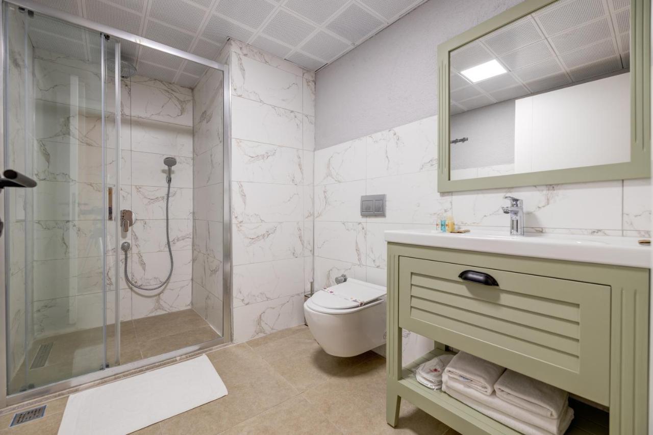 Hanedan Otel Foca Izmir Bagian luar foto